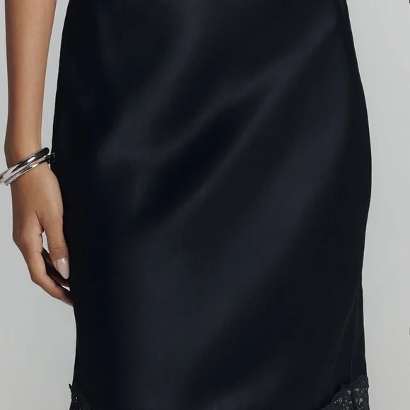 Anthropologie Tilda knee length slip skirt / Black Women's Skirt - Picture 3 of 9